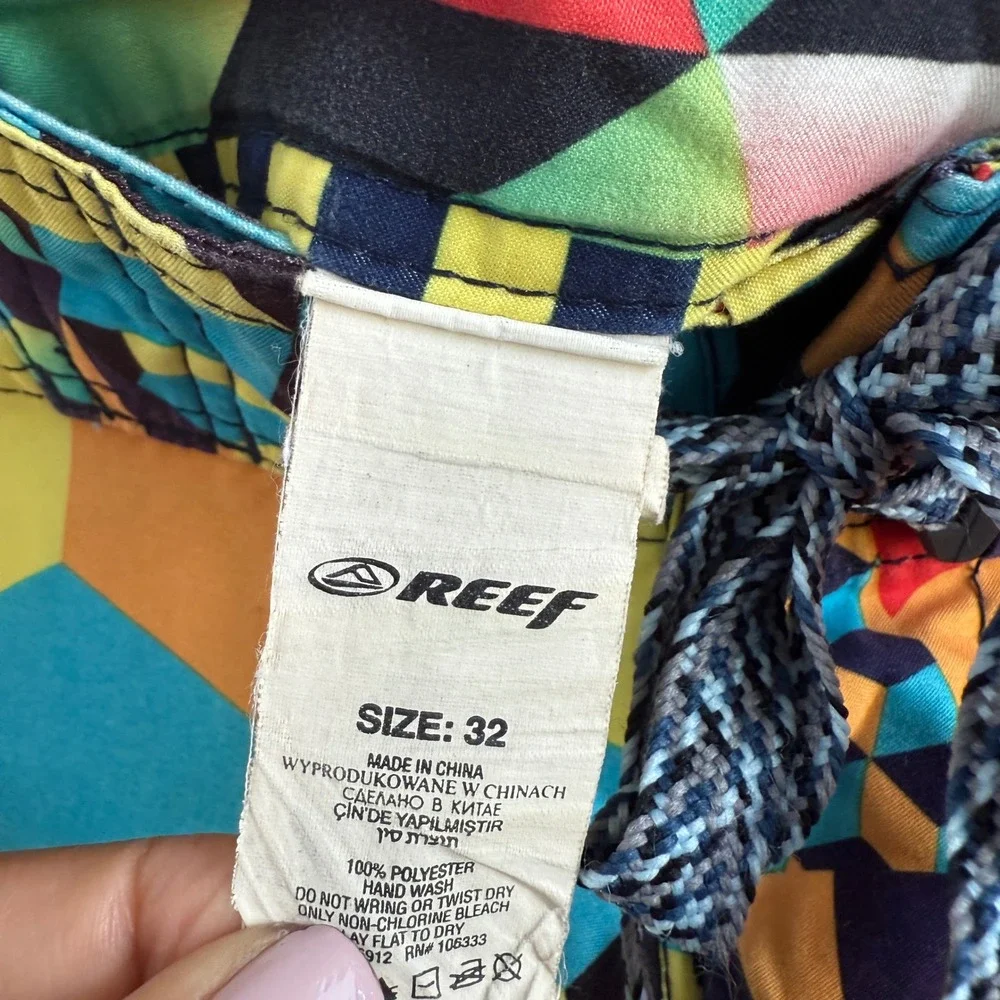 Reef Board Shorts Swim Trunks Geometric Multicolor Mens Size‎ 32